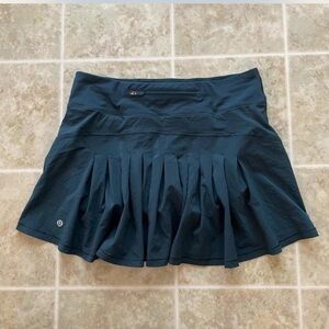 Lululemon Circuit Breaker Skirt TALL size 2.
